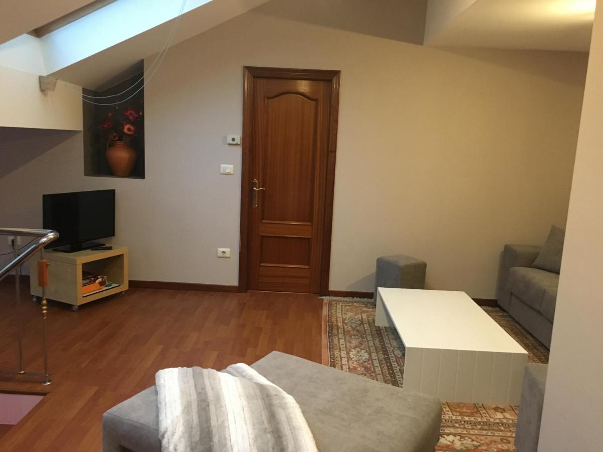 Ferienwohnung Duplex Rosalia De Castro. Ribadavia Exterior foto