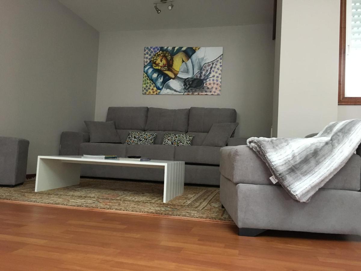 Ferienwohnung Duplex Rosalia De Castro. Ribadavia Exterior foto